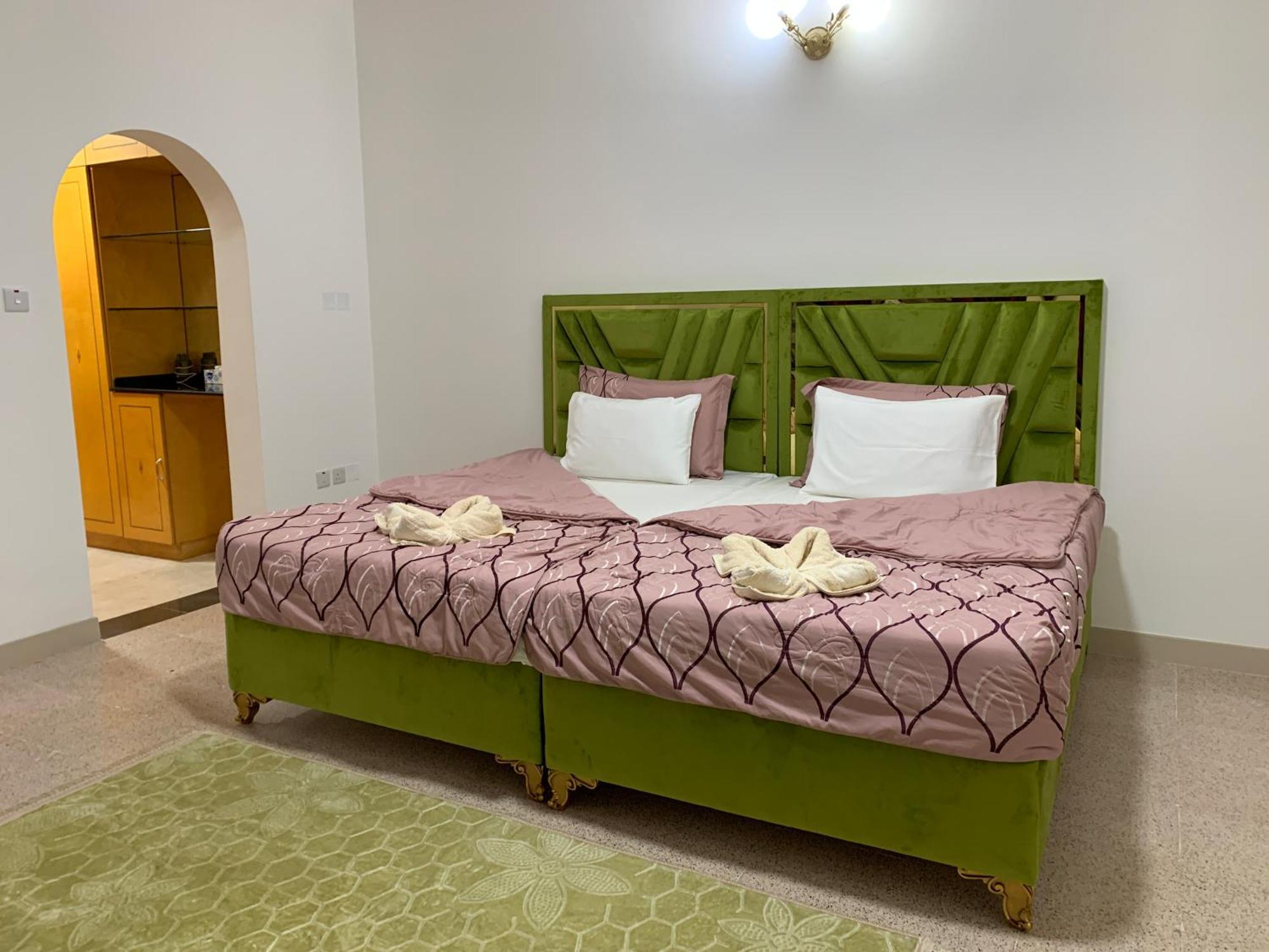 Отель Arabian Nights Nook Маскат Номер фото